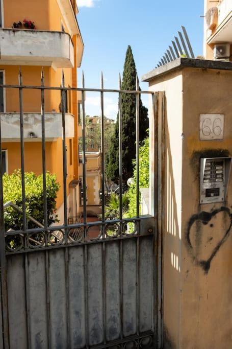 Serendipity Vatican Door House Rome Exterior photo